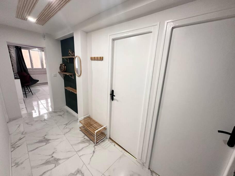 E Servagnat T3 Luxe Avec Sauna Jacuzzi Et Hammam Epernay Exterior photo